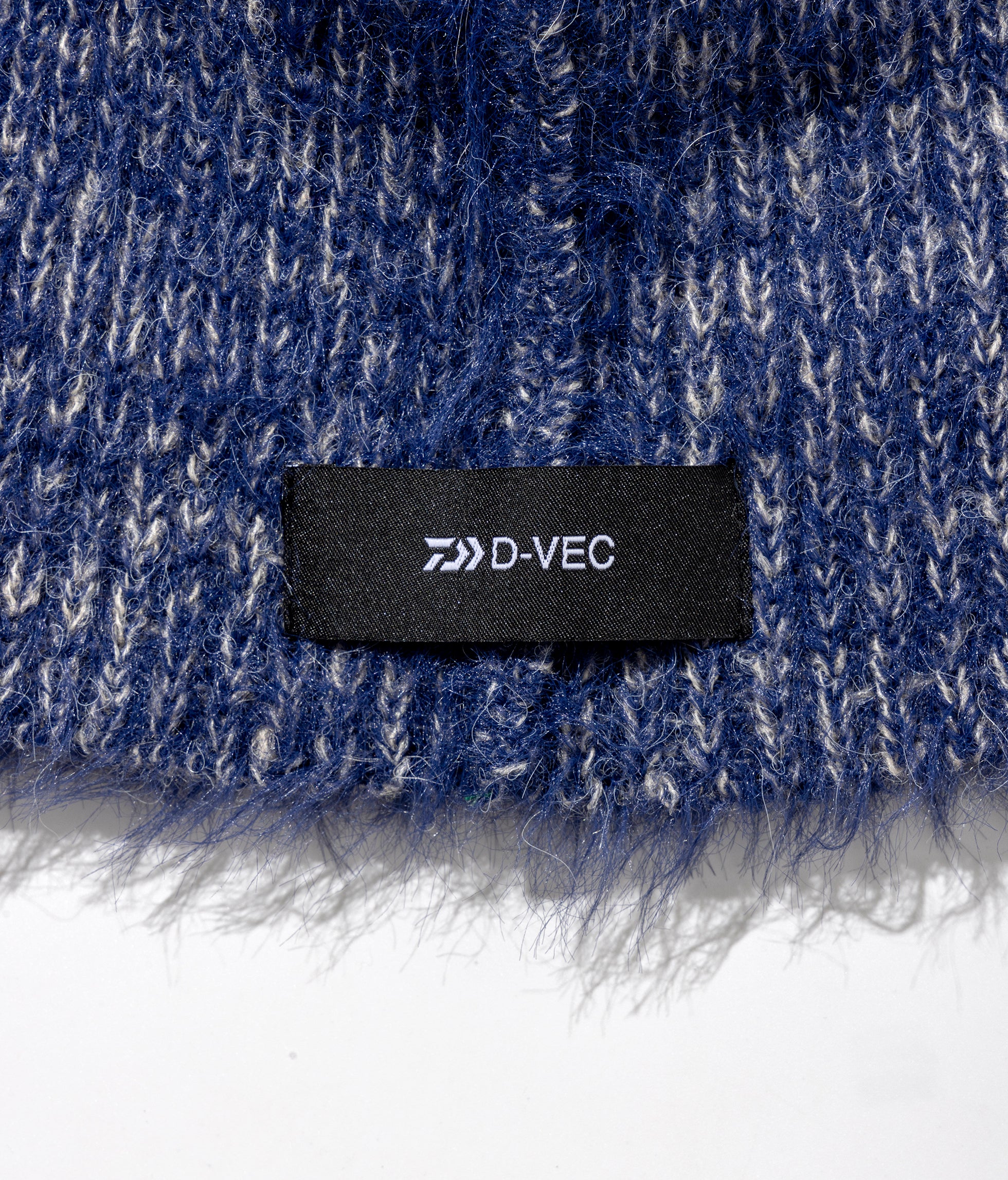 SHAGGY MOHAIR KNITHAT