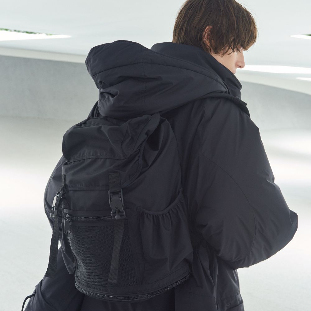 30L／750gの軽量さ×優れた撥水性の「Field Backpack」