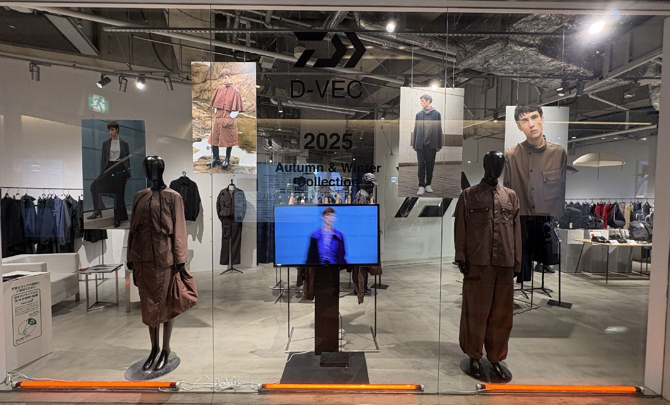 D-VEC TOKYO EXCLUSIVE
