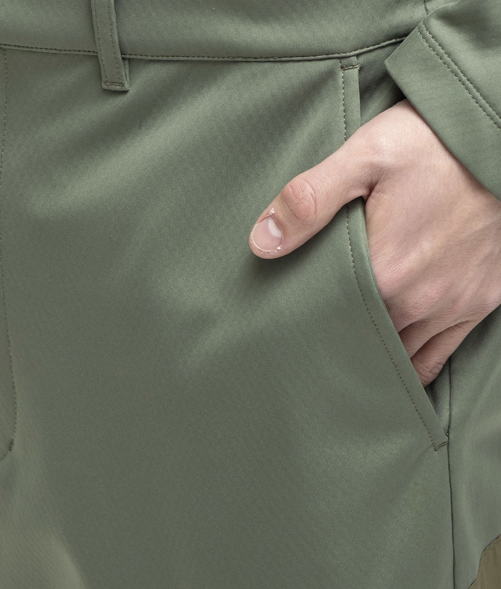 WIND STOPPER SOFT SHELL CARGO PANTS