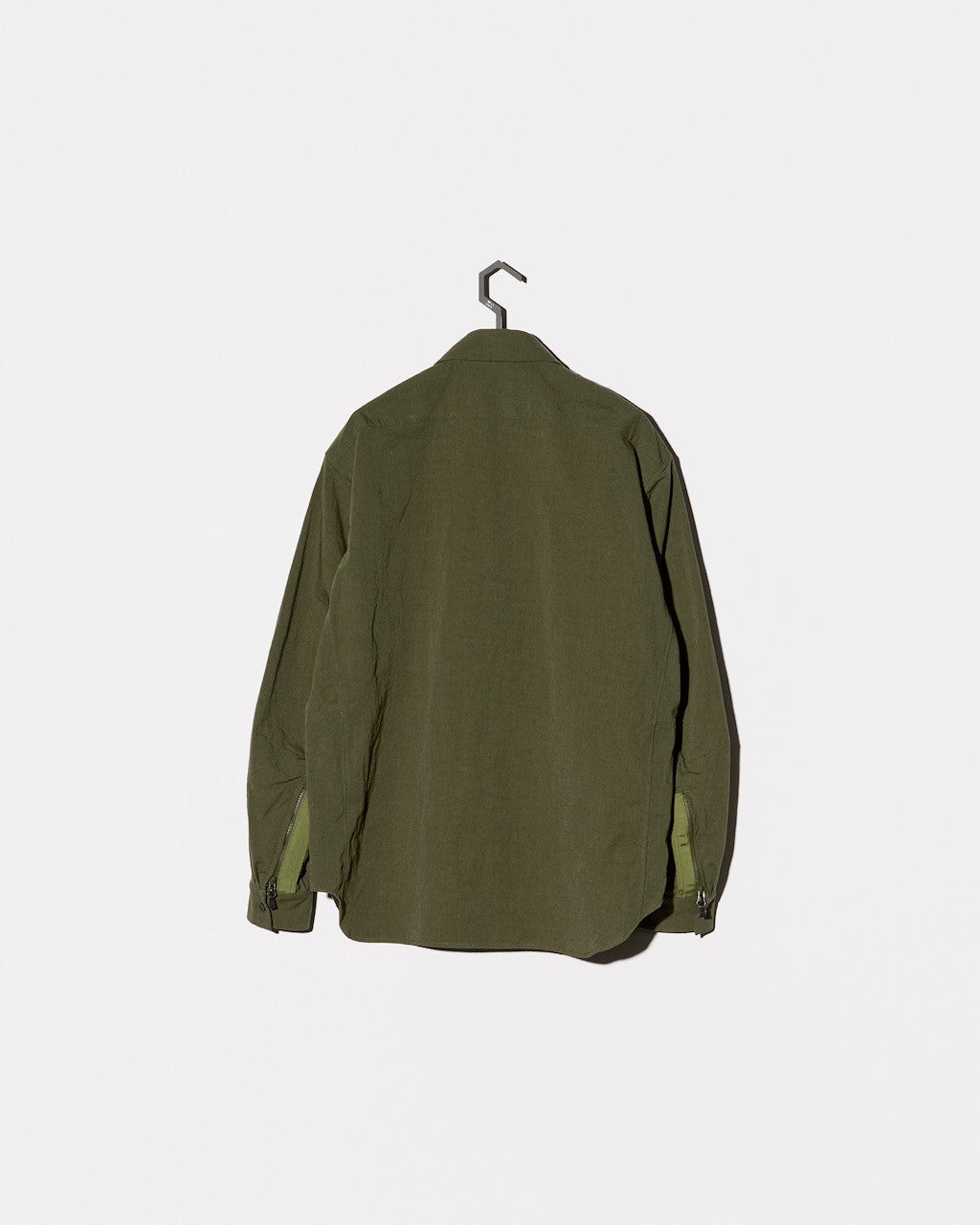 D-VEC ウォーターリペレントD-QUILTING ブルゾ D-VEC×ALMOSTBLACK】WATER REPELLENT NATURAL FABRIC SHIRT